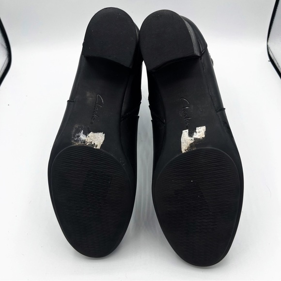 Clarks Linnae Buckle Leather Calf Height Boots - Picture 14 of 14